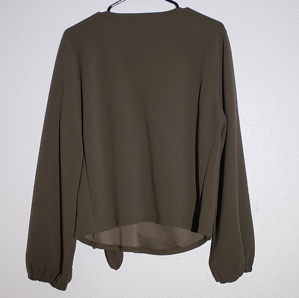 NWT Madewell Texture & Thread Crepe Wrap Top - Picture 3 of 8